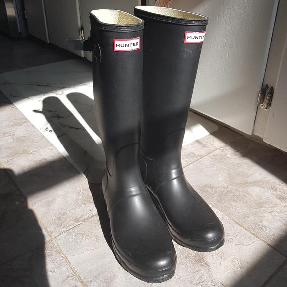 COPY - Hunter Original Tall Boots Size 12 womens Black - Picture 1 of 5